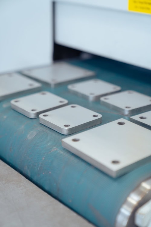 Cutworks Zusatzleistung 'Entgraten'