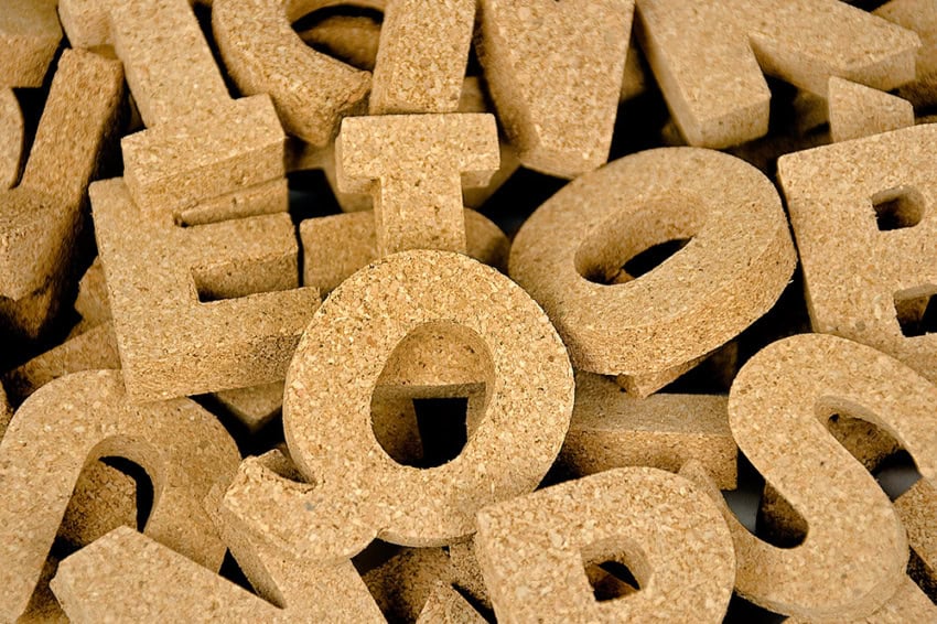Buchstaben aus Kork